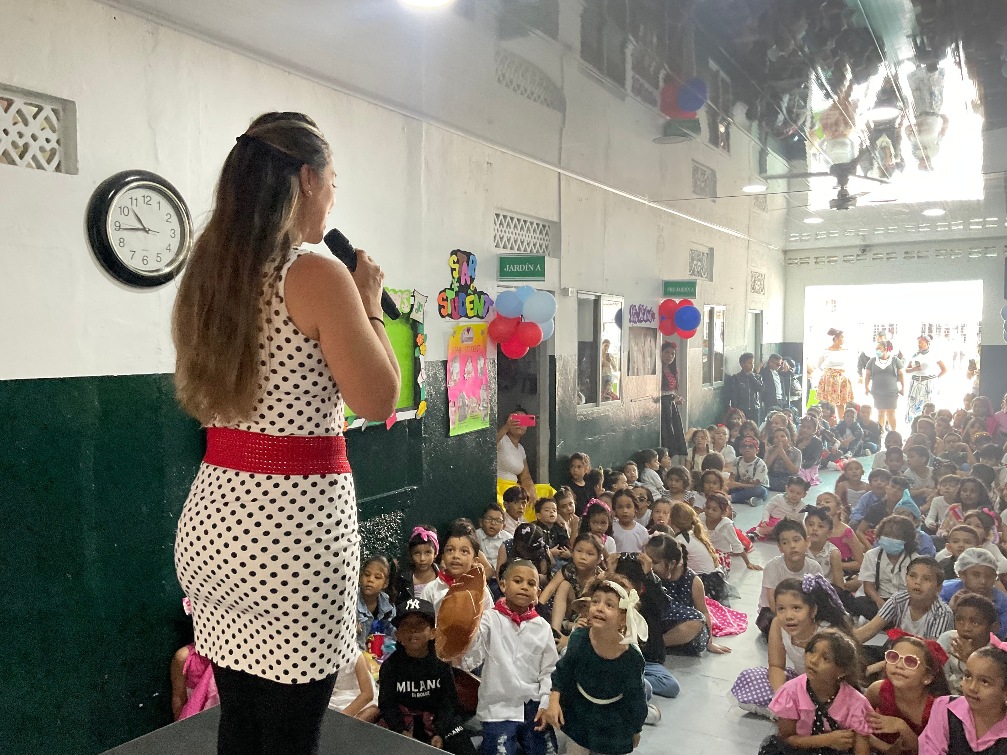 Vida escolar y comunidad en el Gimnasio Ángeles del Saber